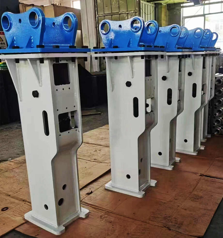 DKA68 hydraulic breaker 2